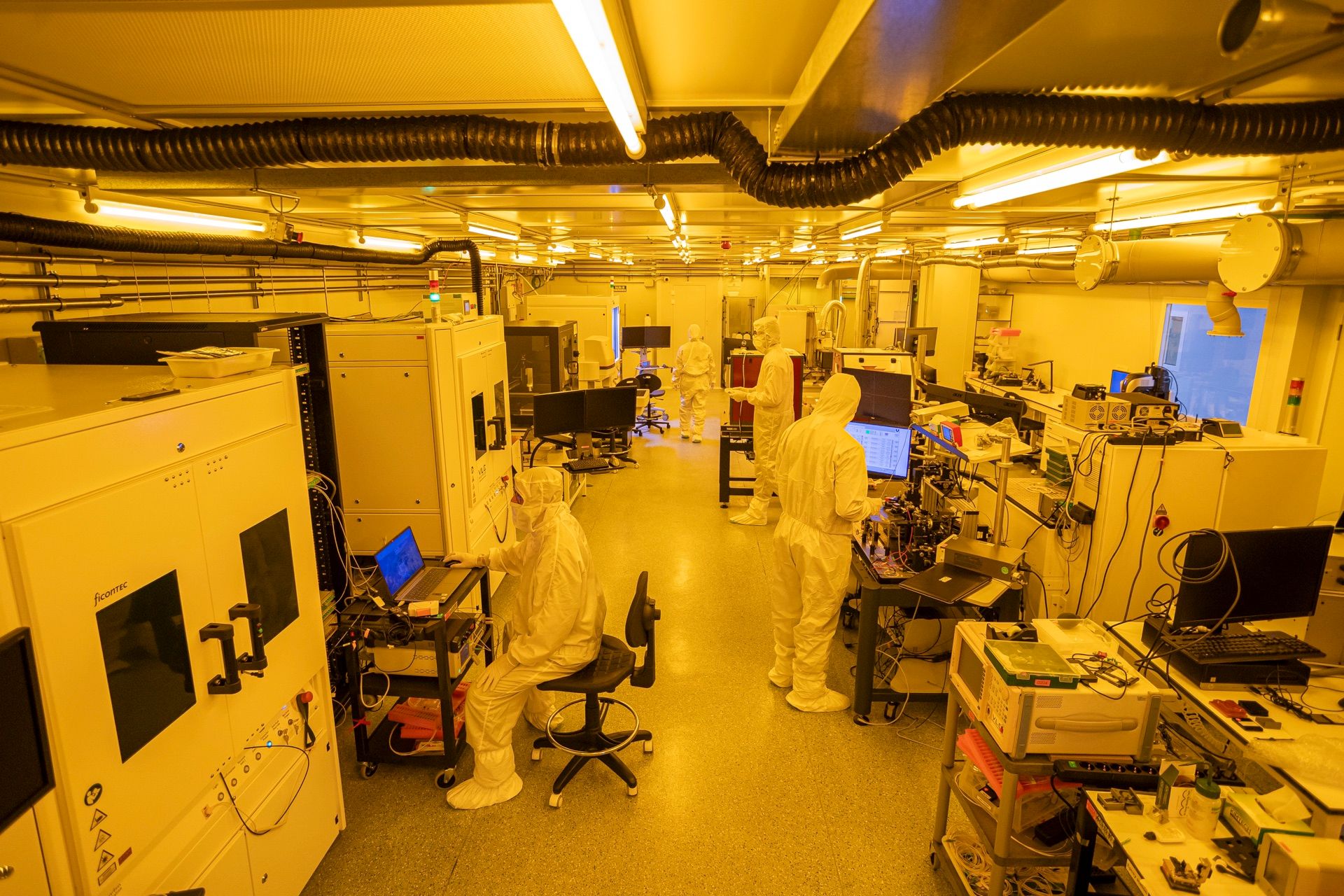 UPVfab facilities